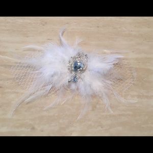 Bridal hair accessories